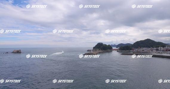 和具港を発つ高速船6