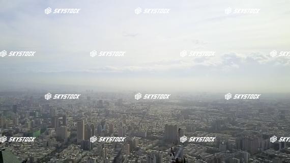 高雄85ビル付近20