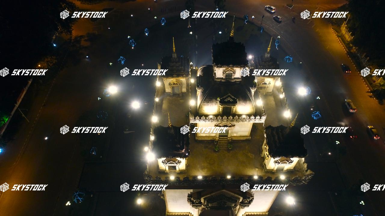 パトゥーサイ24