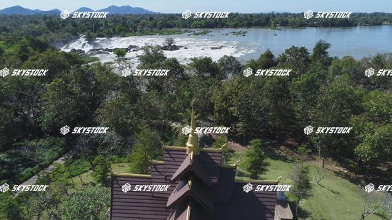 コーンパペンの滝20