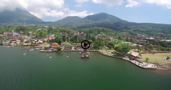 ウルン ダヌ ブラタン寺院4-1