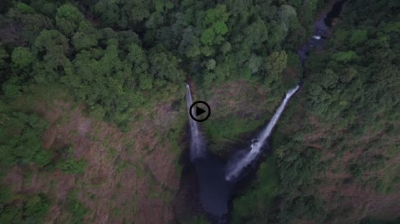 タートファーンの滝14-1