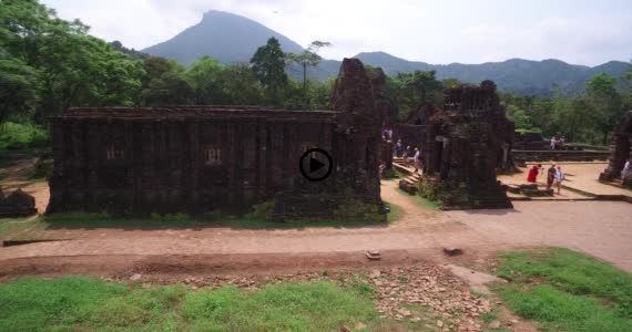 ミーソン遺跡8-1