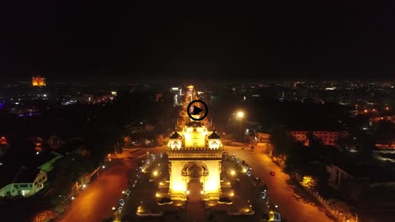 パトゥーサイ11-2