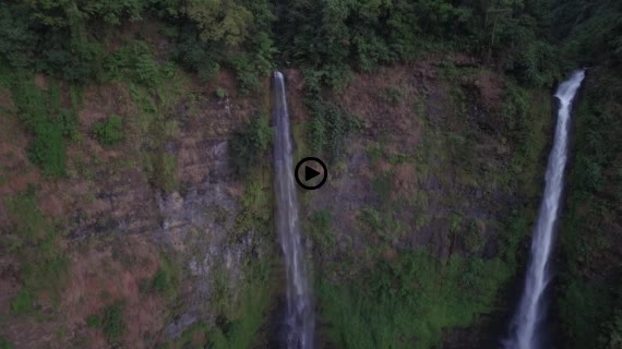 タートファーンの滝12-1