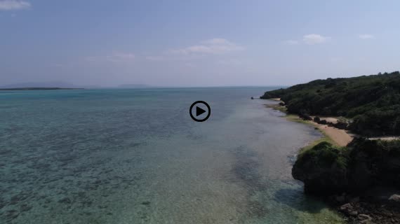 小浜島民家と海5-1