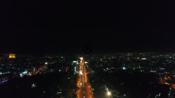 パトゥーサイ2-2