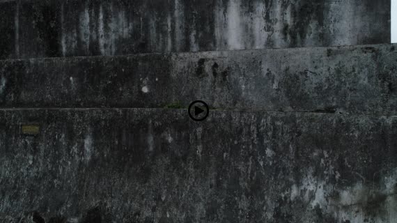 プーシーの丘1-1